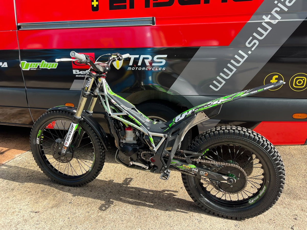 2023 Vertigo DL12 Dougie Lampkin Replica 250cc Trials Bike