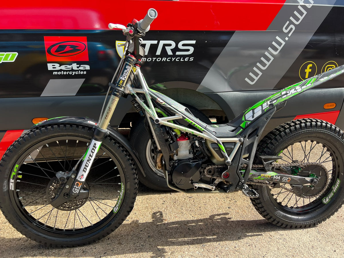 2023 Vertigo DL12 Dougie Lampkin Replica 250cc Trials Bike