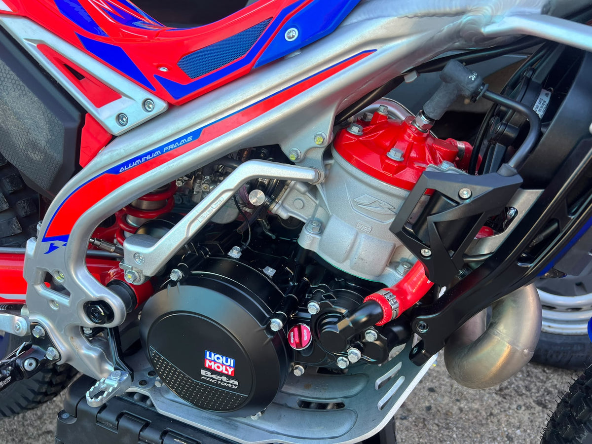 2026 Beta SINCRO Factory 2T 250cc Trials Bike