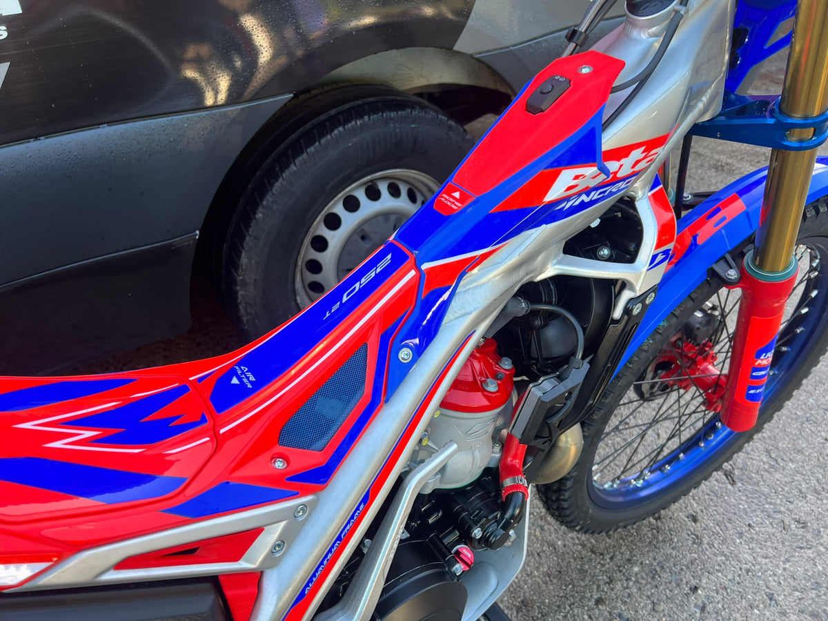 2026 Beta SINCRO Factory 2T 250cc Trials Bike