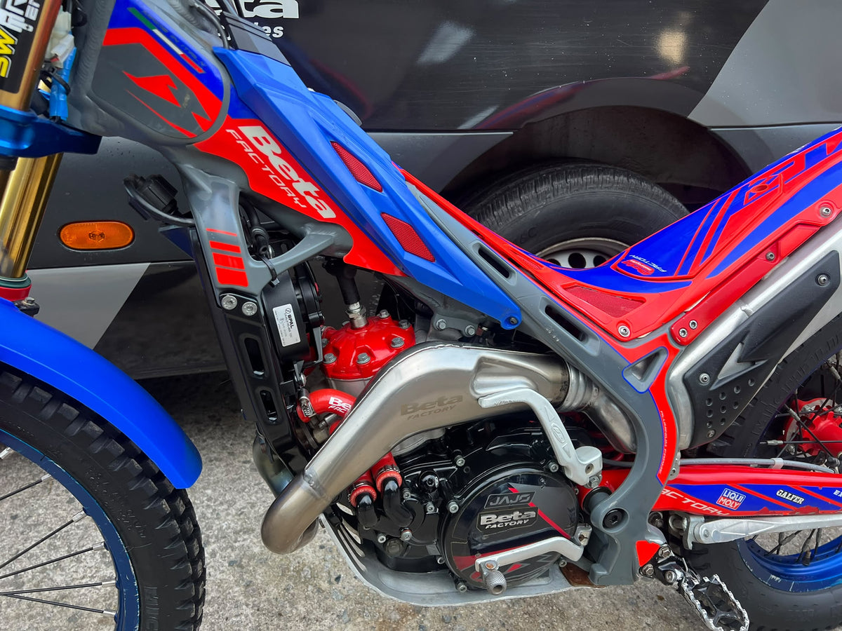 2025 Beta EVO Factory 2T 300cc Trials Bike
