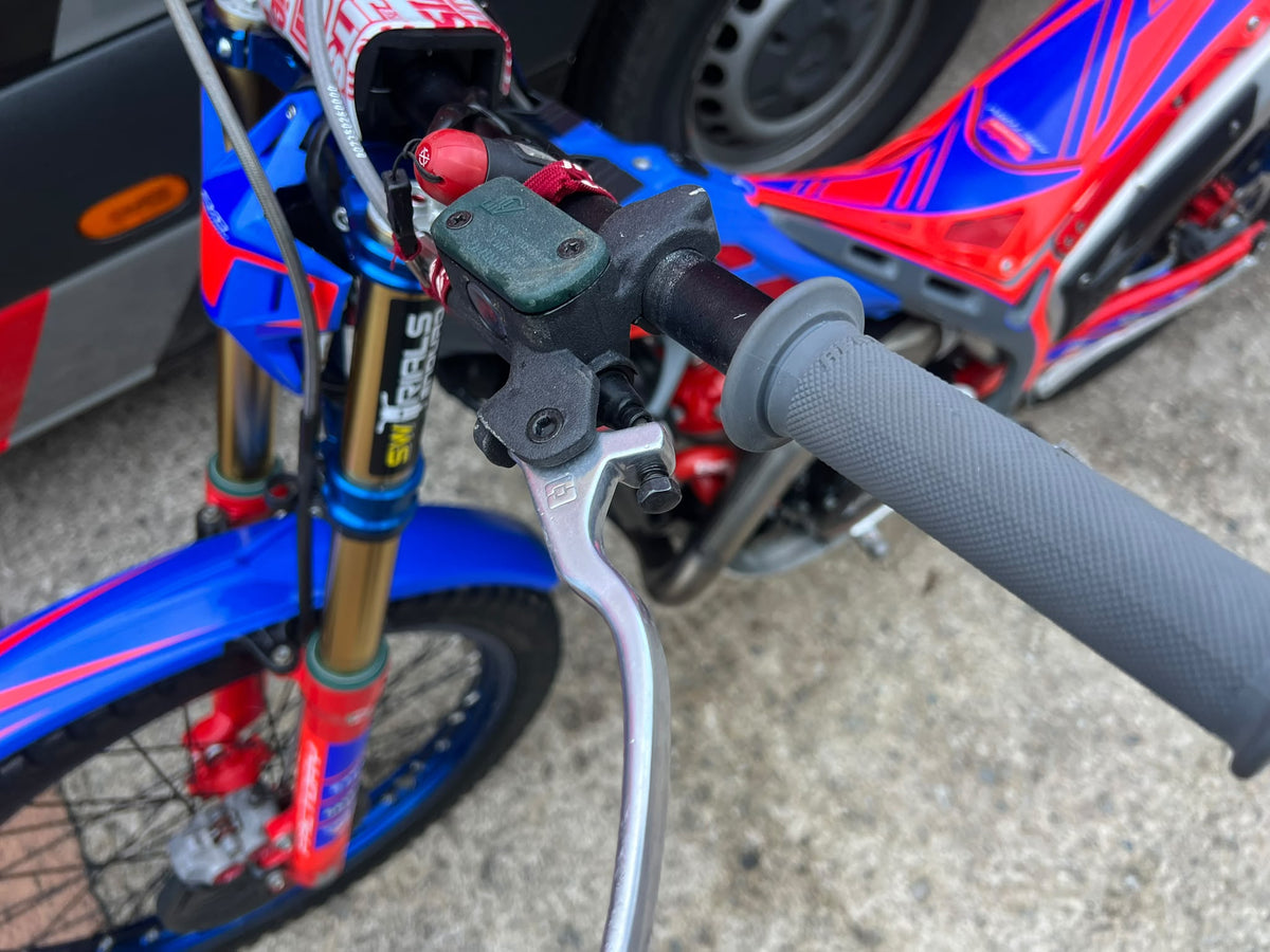 2025 Beta EVO Factory 2T 300cc Trials Bike