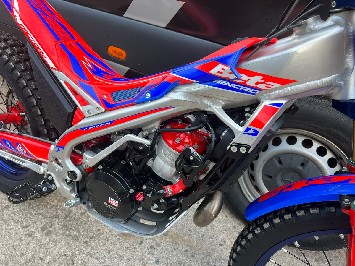 2026 Beta SINCRO Factory 2T 300cc Trials Bike