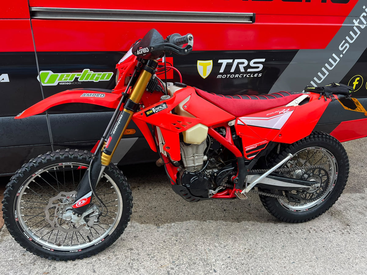 2018 Beta RR 4T 350cc Enduro Bike